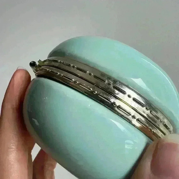 Macaroon Shaped Light Blue Trinket Snap Open Box Preppy Pastel Home Decor - Picture 9 of 12